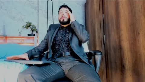 Andres Suarez online show from 12-07-24, 01:14