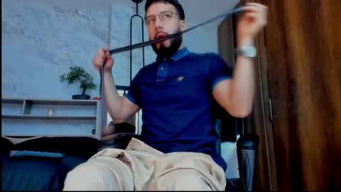 Andres Suarez online show from 03-04-25, 12:39