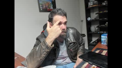 Snapshot of brutalmaster1983 chatting on 12-31-24, 05:22 BRUTALMASTER1983 online show from 12-31-24, 05:22
