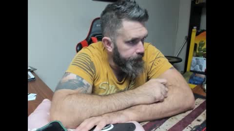 Snapshot of brutalmaster1983 chatting on 10-16-25, 06:53 BRUTALMASTER1983 online show from 10-16-25, 06:53