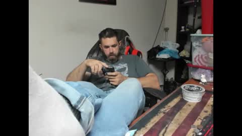 Snapshot of brutalmaster1983 chatting on 07-26-26, 08:21 BRUTALMASTER1983 online show from 07-26-26, 08:21