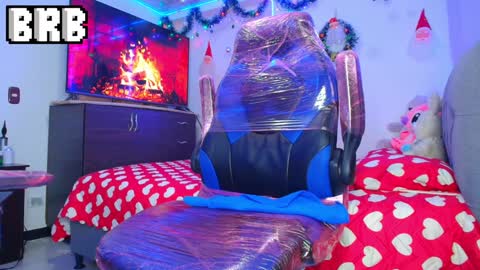 Snapshot of bryam_hot chatting on 12-07-24, 04:42 BRYAM INDEPENDENT MODEL online show from 12-07-24, 04:42