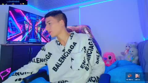 Snapshot of bryam_hot chatting on 01-04-25, 01:10 BRYAM INDEPENDENT MODEL online show from 01-04-25, 01:10