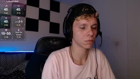 bryamado online show from 10-22-25, 02:12