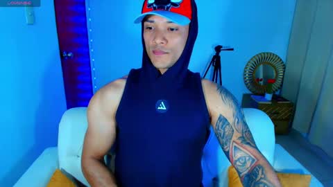 Snapshot of bryan_boy_ chatting on 04-23-26, 12:56 bryan online show from 04-23-26, 12:56