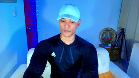 Snapshot of bryan_boy_ chatting on 05-29-26, 01:25 bryan online show from 05-29-26, 01:25