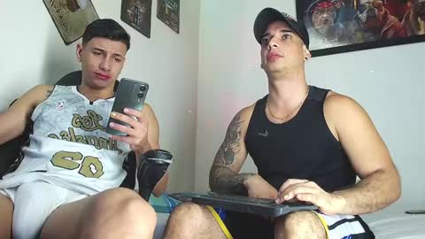 BRYAN HOT23 online show from 09-11-25, 01:39