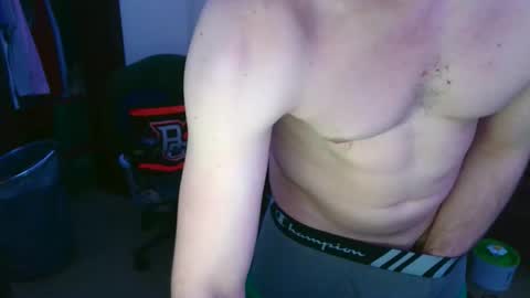 Snapshot of brysonntooth chatting on 03-29-26, 04:23 ChadStrokeman online show from 03-29-26, 04:23