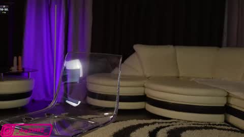 Bubble  gum  online show from 02-16-25, 01:47