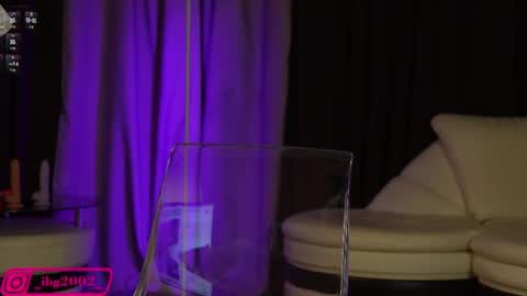 Bubble  gum  online show from 02-19-25, 01:40