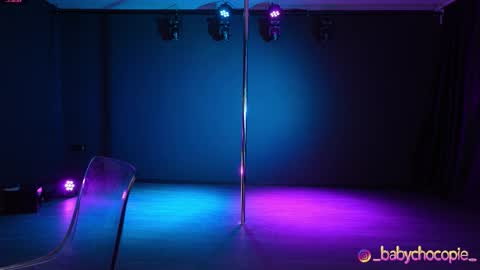 Bubble  gum  online show from 01-16-26, 07:40