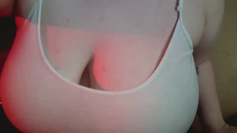 Snapshot of bubble_bambam chatting on 01-28-25, 08:26 Nancy 3 online show from 01-28-25, 08:26