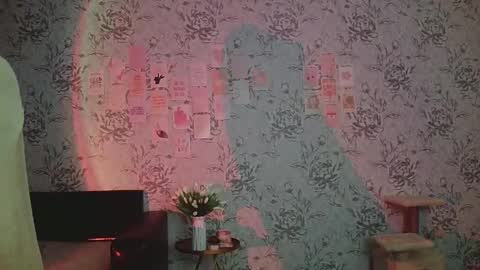 Snapshot of bubble_bambam chatting on 02-11-25, 06:11 Nancy 3 online show from 02-11-25, 06:11