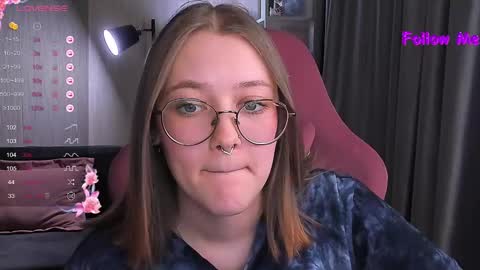 Snapshot of bubble_bunny chatting on 02-08-25, 10:51 Ruby online show from 02-08-25, 10:51