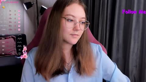 Snapshot of bubble_bunny chatting on 10-19-25, 11:05 Ruby online show from 10-19-25, 11:05