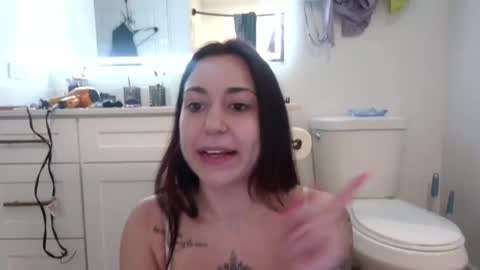 Queen Lola XXX online show from 04-13-26, 03:56