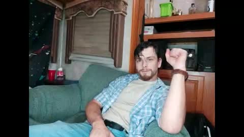 Snapshot of bubblebutt417 chatting on 05-20-26, 12:06 Max candi online show from 05-20-26, 12:06