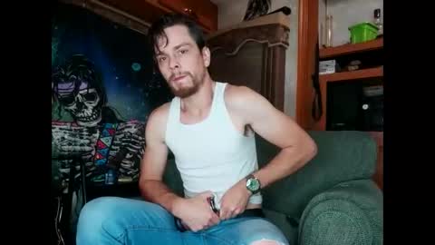 Snapshot of bubblebutt417 chatting on 05-25-26, 04:51 Max candi online show from 05-25-26, 04:51