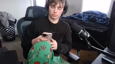 BubblebuttBdn online show from 11-23-25, 06:19