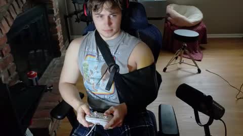 BubblebuttBdn online show from 04-12-26, 06:46