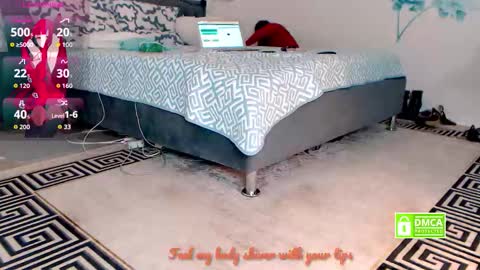 Snapshot of bubblebuttveronica chatting on 09-23-25, 03:20 Nylon queen  genuine model who bring pantyhose on chaturbate for first time   the others just copy my room for money  online show from 09-23-25, 03:20