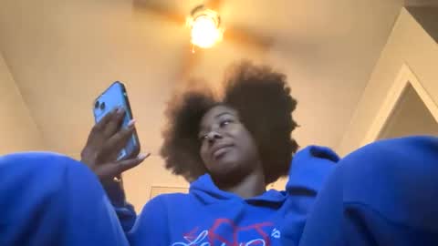 Snapshot of bubblezthedoll chatting on 03-03-26, 01:23 Bubblez the Doll online show from 03-03-26, 01:23