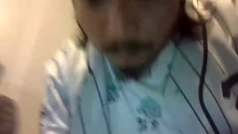 Snapshot of buckoykang chatting on 09-12-25, 03:01 buckoykang online show from 09-12-25, 03:01