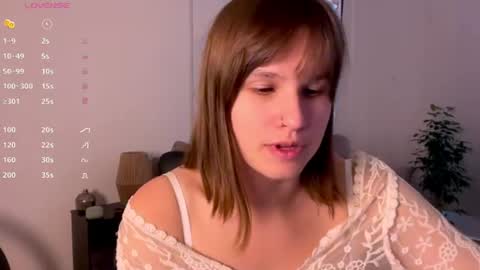 Snapshot of buckwheat_queen chatting on 06-26-26, 07:18 Mira online show from 06-26-26, 07:18