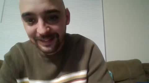 Snapshot of bud42o chatting on 12-18-25, 03:01 Bud42o online show from 12-18-25, 03:01