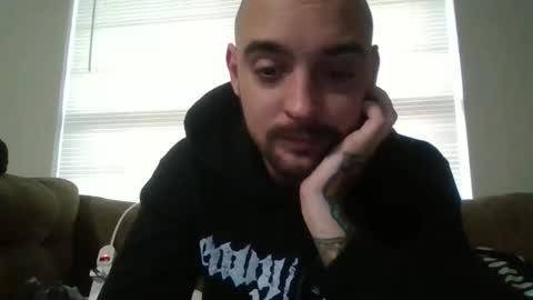 Snapshot of bud42o chatting on 12-18-25, 07:09 Bud42o online show from 12-18-25, 07:09
