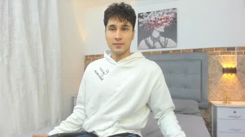 Buddy Whitte online show from 01-20-25, 11:35