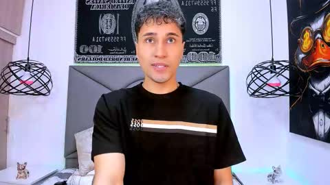 Snapshot of buddy_whitte chatting on 01-18-26, 01:48 Buddy Whitte online show from 01-18-26, 01:48