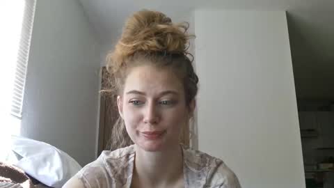 Buffy online show from 03-09-26, 07:29