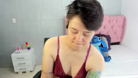 Snapshot of bug2025 chatting on 10-06-25, 03:09 bug2025 online show from 10-06-25, 03:09