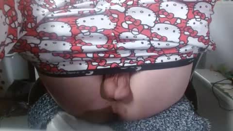 Snapshot of builtdeadboy chatting on 03-04-25, 10:02 builtdeadboy online show from 03-04-25, 10:02