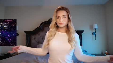 Snapshot of buitifulblonde chatting on 05-07-26, 03:17 buitifulblonde online show from 05-07-26, 03:17