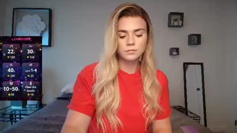 Snapshot of buitifulblonde chatting on 06-29-26, 09:04 buitifulblonde online show from 06-29-26, 09:04