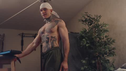 Dmitriy  online show from 02-08-25, 04:57