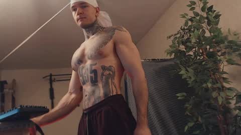 Dmitriy  online show from 03-04-25, 06:18