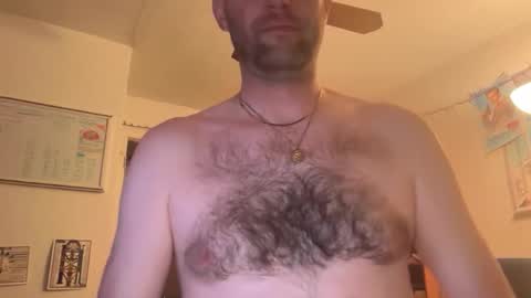 Snapshot of bumlover4567 chatting on 05-18-26, 02:40 bumlover4567 online show from 05-18-26, 02:40