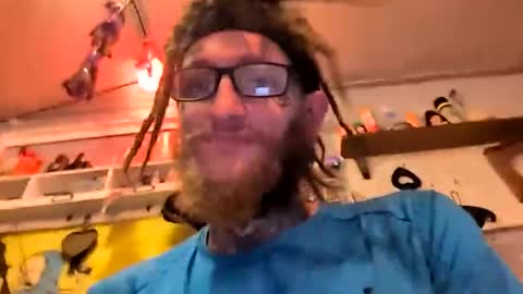 bunniandcryme online show from 12-15-25, 03:33