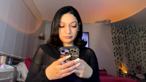 bunnibrixo online show from 12-13-24, 03:16