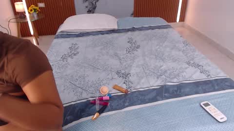 Rossi Hill online show from 03-04-26, 12:11