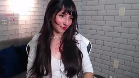Snapshot of bunny_sweet19 chatting on 06-24-26, 01:10 bunny_sweet19 online show from 06-24-26, 01:10