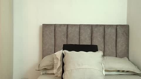 Carolina online show from 01-10-26, 04:03