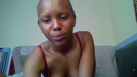 bunnydiva_ online show from 12-16-25, 04:45