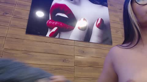 Snapshot of bunnyebony1 chatting on 01-28-25, 10:56 Ashlye online show from 01-28-25, 10:56