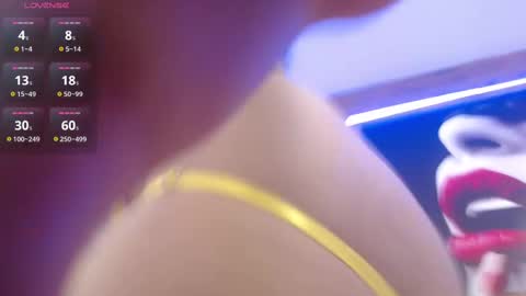 Snapshot of bunnyebony1 chatting on 02-14-25, 10:07 Ashlye online show from 02-14-25, 10:07