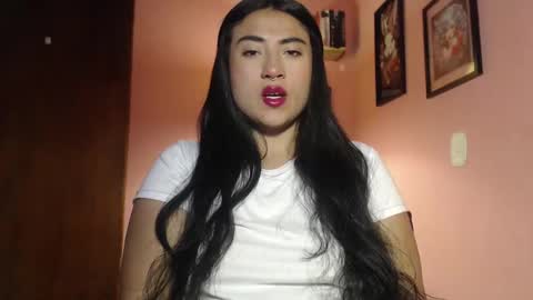 Snapshot of bunnyemilyr0s33 chatting on 01-24-25, 07:51 bunnyEmilyR0s33 online show from 01-24-25, 07:51
