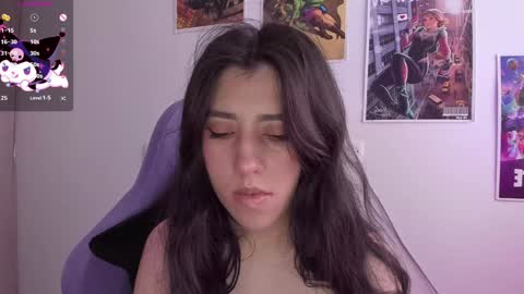 Snapshot of bunnyy09 chatting on 01-18-25, 06:21 Jess online show from 01-18-25, 06:21